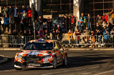 Celkovým stříbrem k dominanci v kategorii Rally2